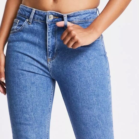 🆕 Bolongaro Trevor: Dakota: Mid Rise Skinny Jeans - Picture 5 of 15